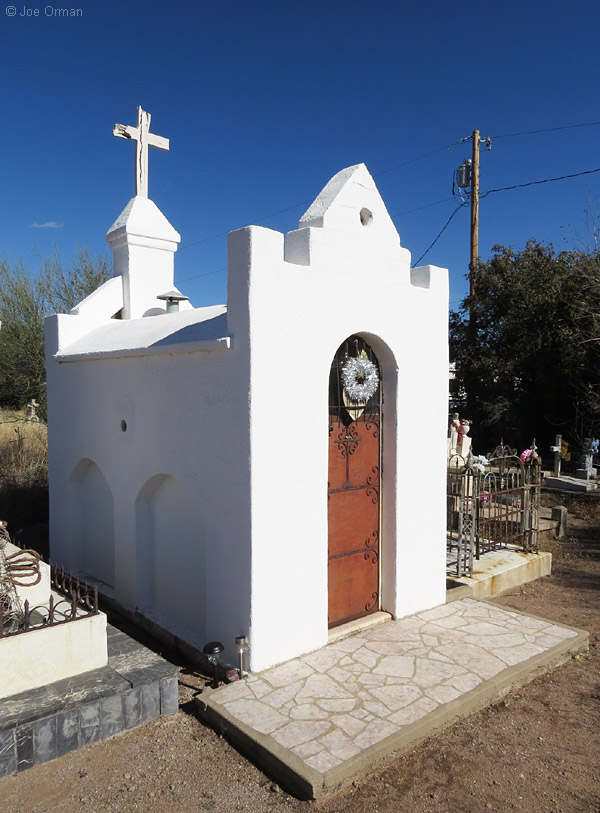 [bizarre_tubacSX50_IMG_17068.jpg]