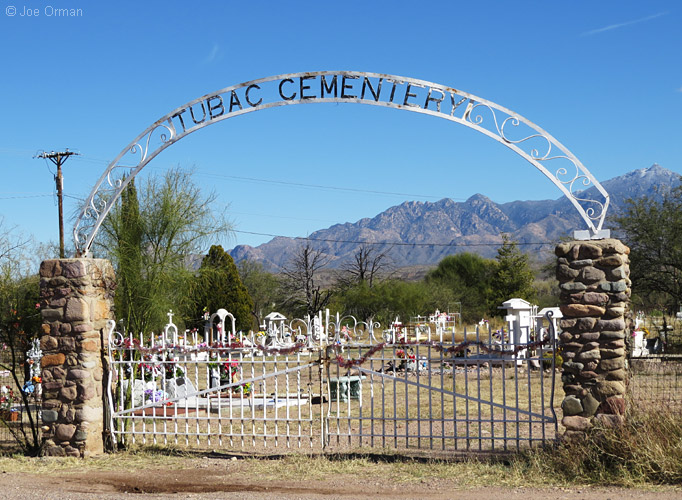 [bizarre_tubac1.jpg]