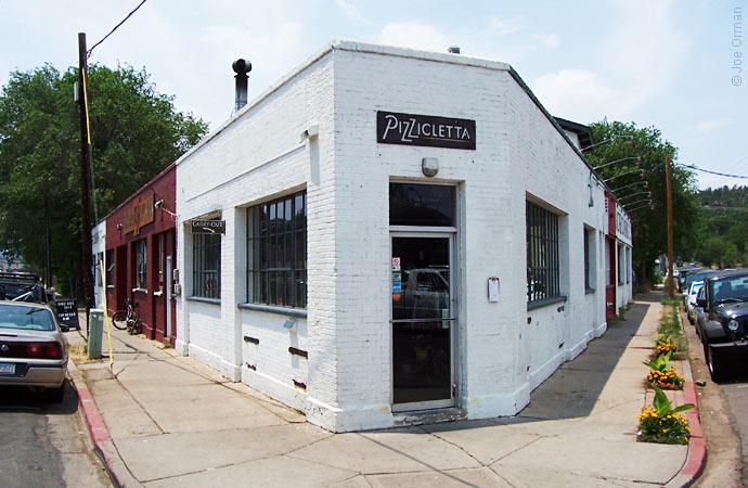 [bizarre_66flagstaff_100_5990.jpg]