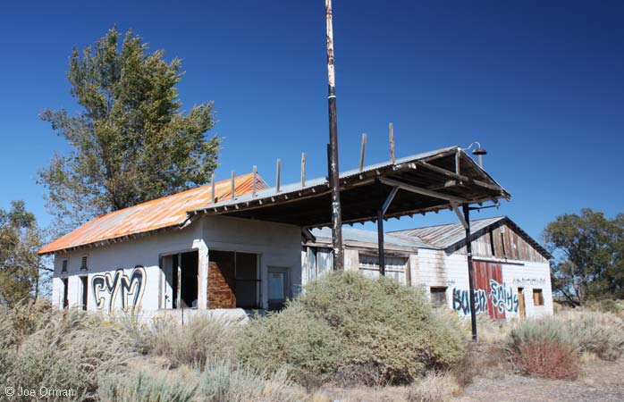 [bizarre_66lup-pet_1674.jpg]