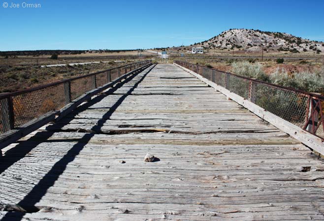 [bizarre_66lup-pet_1691.jpg]