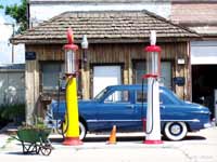 bizarre_66williams_7704_s.jpg