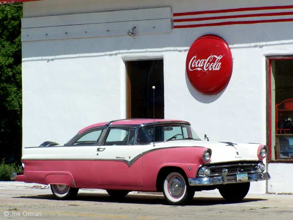 [bizarre_66williams_7705.jpg]