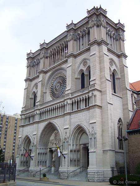 [bizarre_basilica1.jpg]