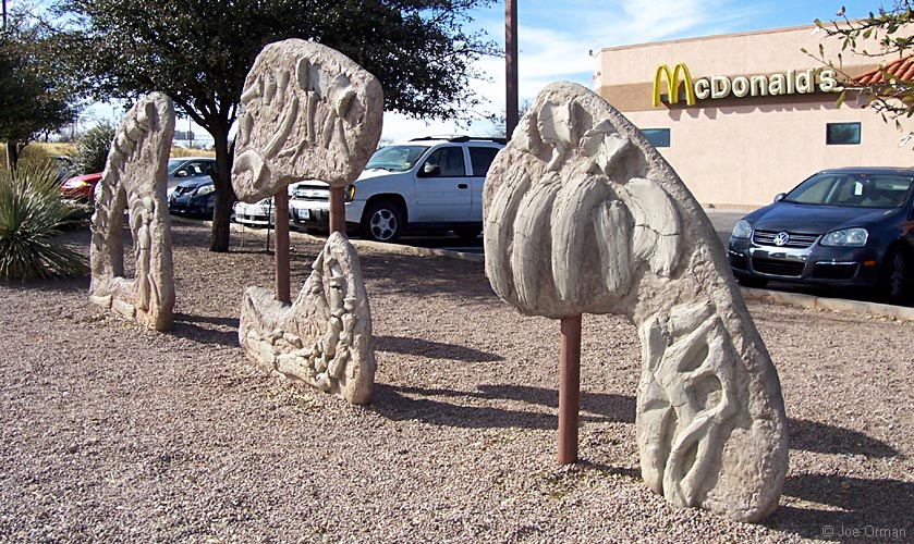 [bizarre_benson2.jpg]