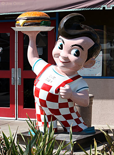 [bizarre_bigboy4.jpg]