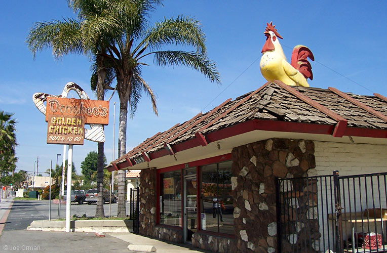 [bizarre_chickens13.jpg]