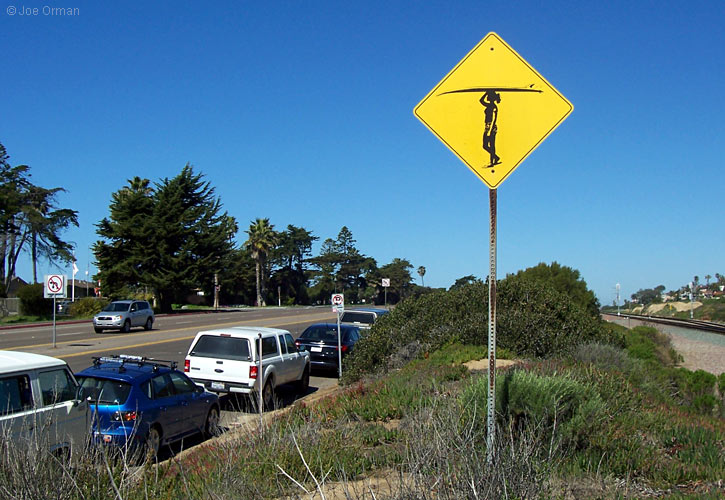 [bizarre_crossing12.jpg]