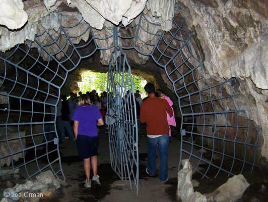 [bizarre_crystal2.jpg]