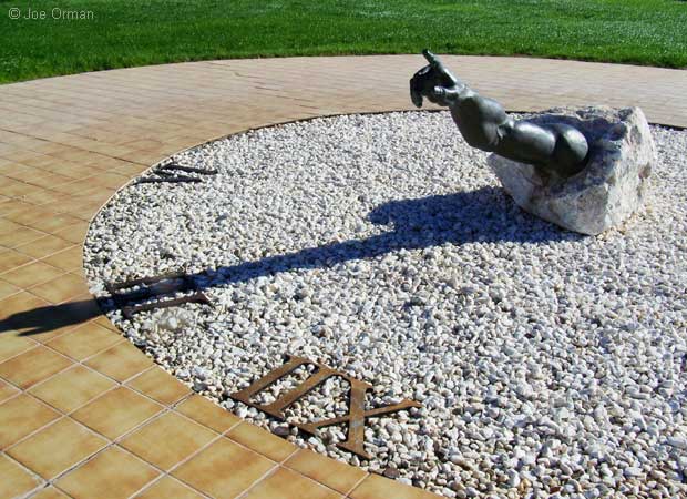 [bizarre_felicity5.jpg]