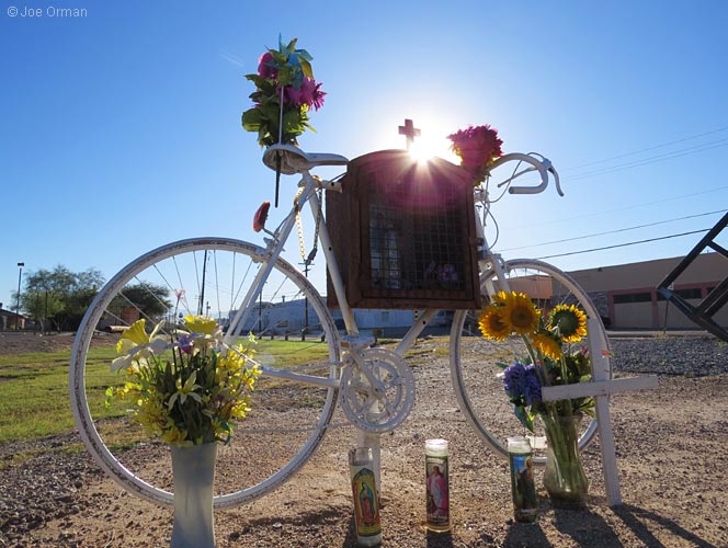 [bizarre_ghostbike35.jpg]
