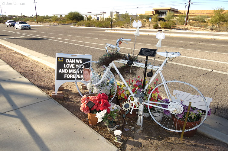 [bizarre_ghostbike41.jpg]