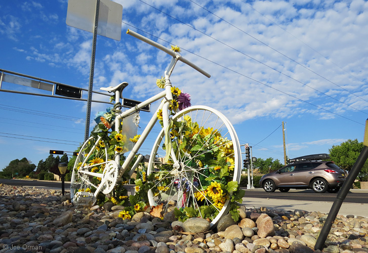 [bizarre_ghostbike43.jpg]