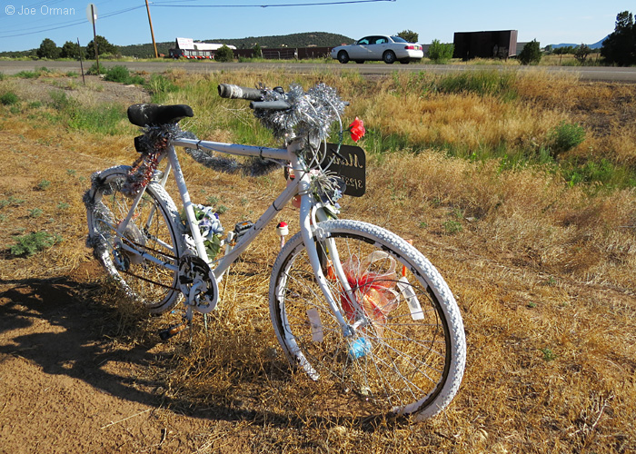 [bizarre_ghostbike46.jpg]