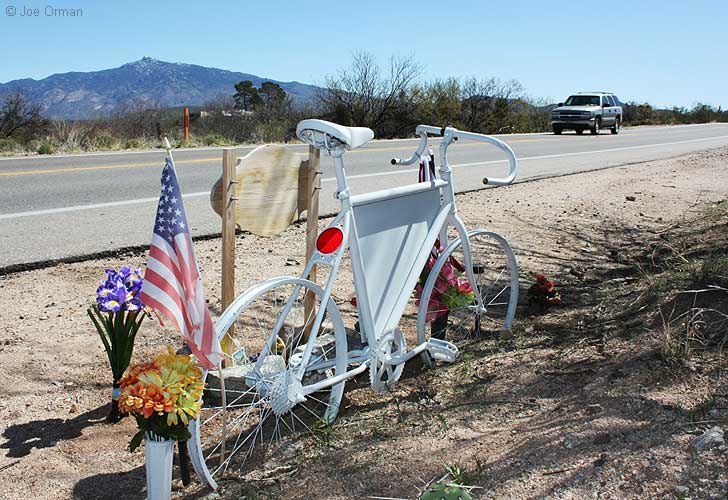 [bizarre_ghostbike9.jpg]