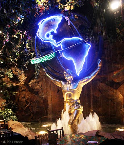 [bizarre_globes4490.jpg]