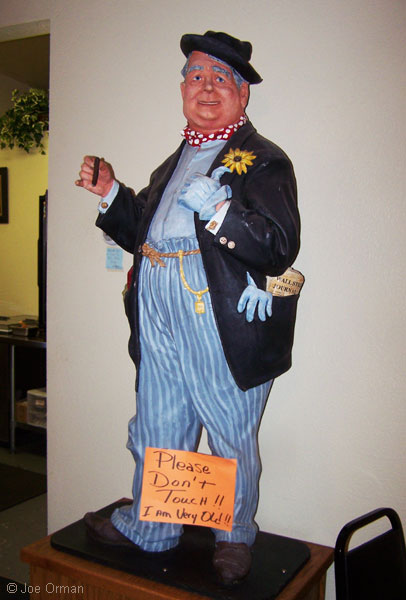 [bizarre_hobojoe3.jpg]