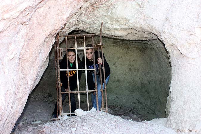 [bizarre_jails1.jpg]