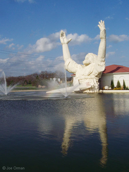 [bizarre_jesus1.jpg]