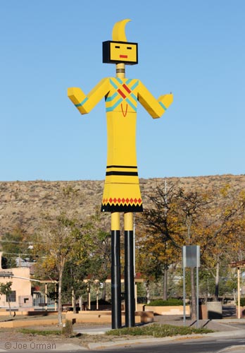 [bizarre_kachina2.jpg]