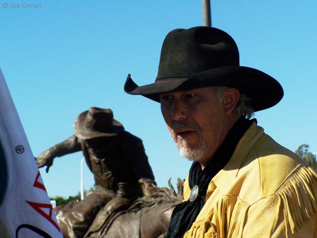 [bizarre_pony10.jpg]