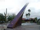 bizarre_sundial_s.jpg