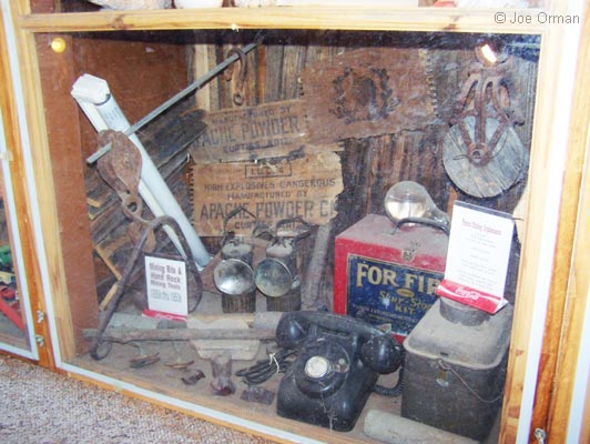 [bizarre_superior4.jpg]