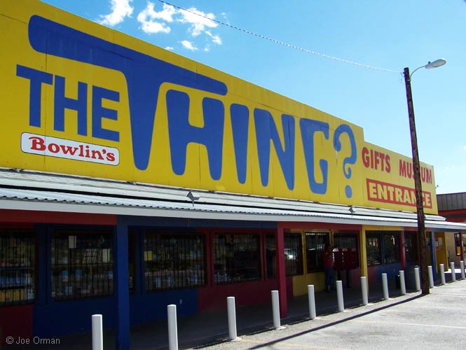 [bizarre_thing1.jpg]