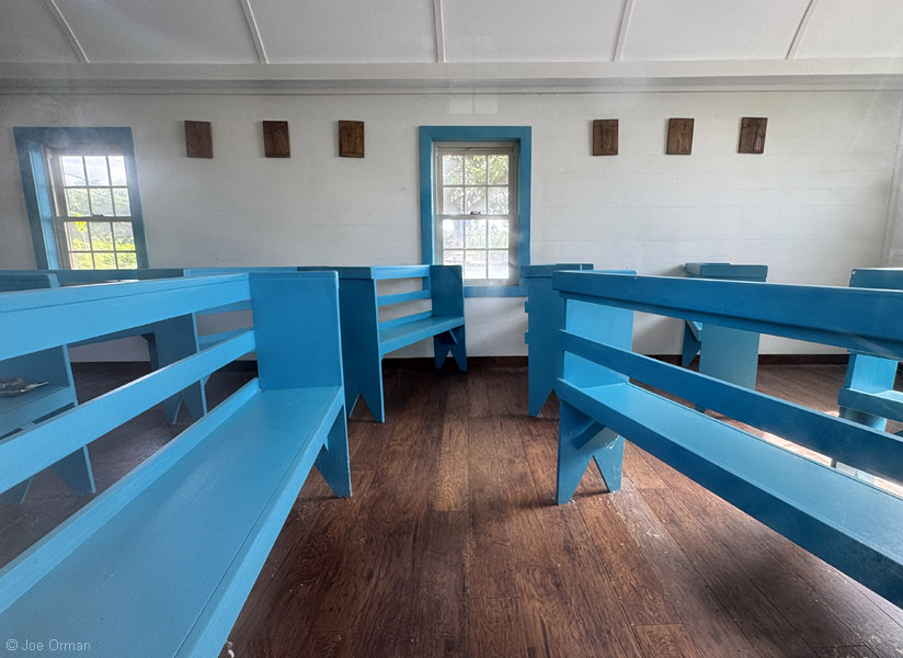 [bizarre_stpetersiPhone15_IMG_17249.jpg]