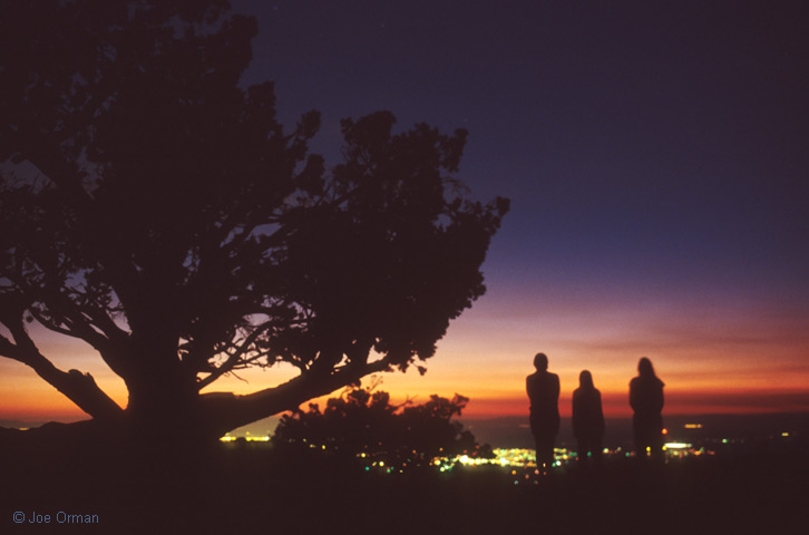 [color_mountain1.jpg]