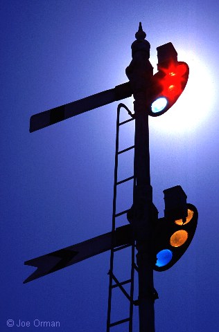 [color_semaphore1.jpg]