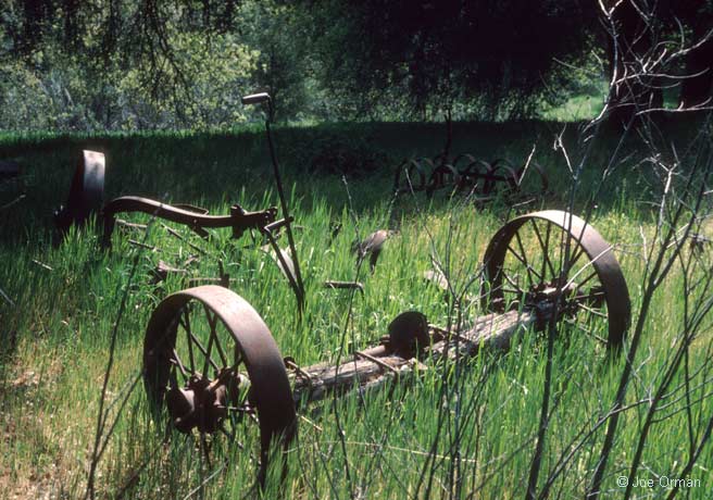 [ghosts_devilspotrero1.jpg]