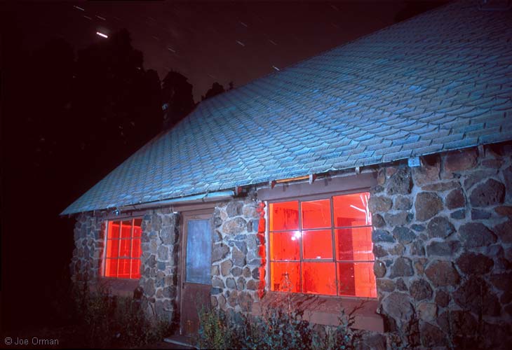 [montezuma_night2.jpg]