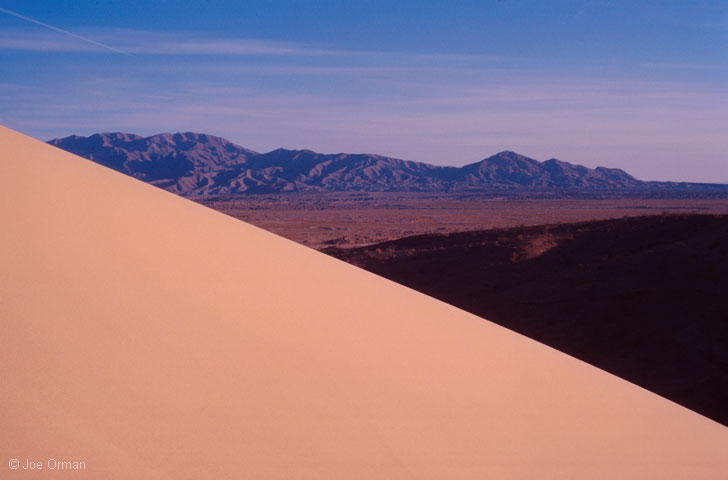 [landscapes_000313_30.jpg]