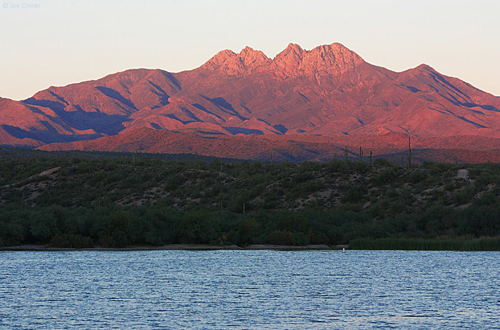 [landscapes_fourpeaks2.jpg]