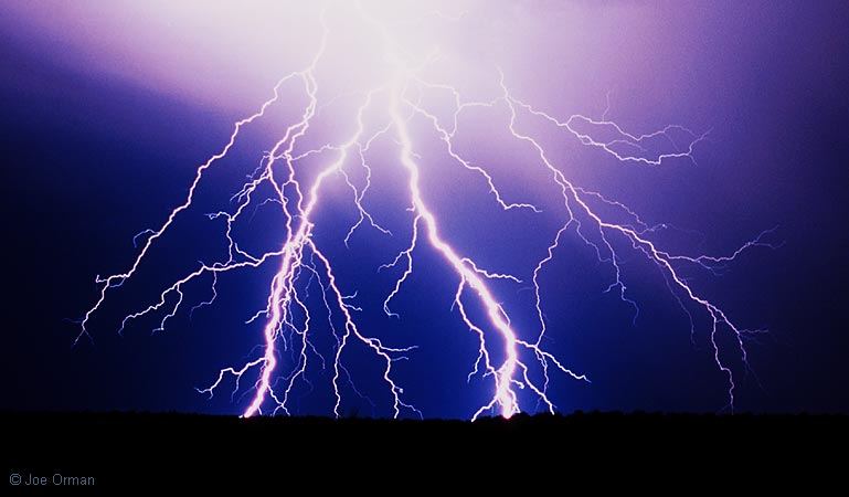 [lightning_071009_30.jpg]