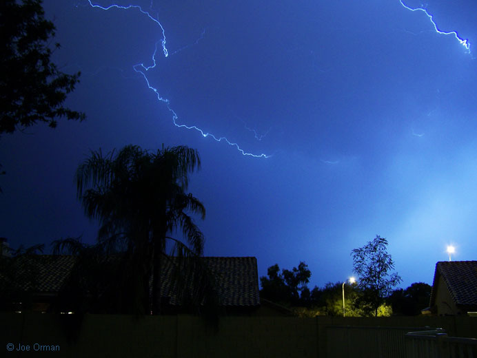 [lightning_100_8182.jpg]