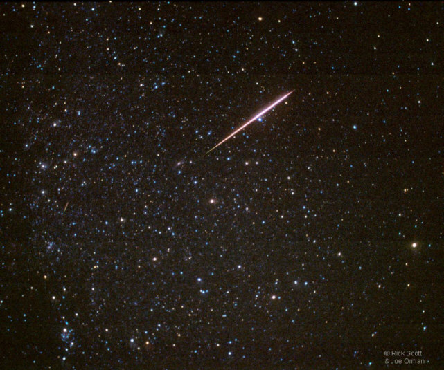 [meteors_970812_5_plain.jpg]