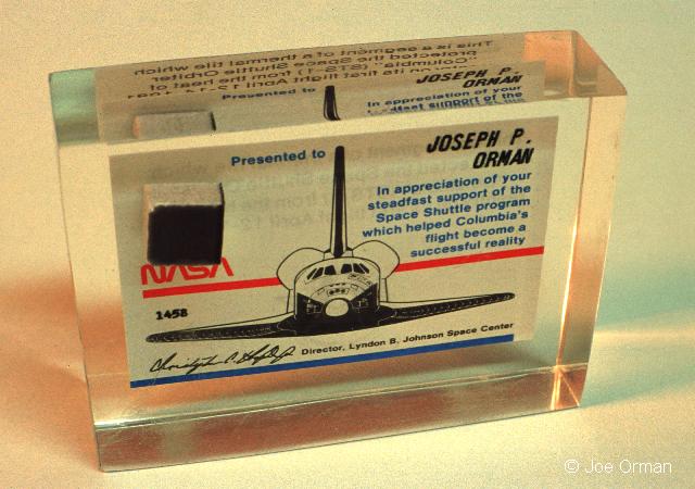 [space_paperweight_front.jpg]