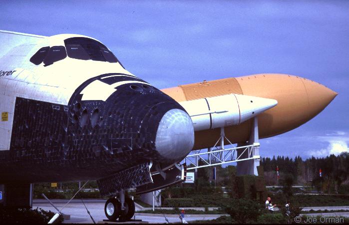 [space_shuttlemock.jpg]