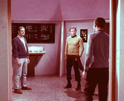 [trekwhomg1.jpg]